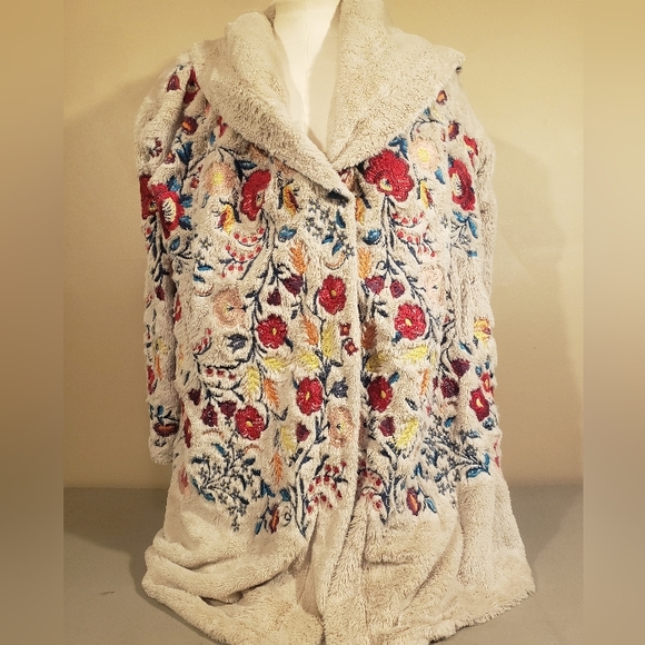 Johnny Was Jackets & Blazers - COPY - Johnny Was Gena Floral Embroidered Faux-Fur Coat Womens Medium